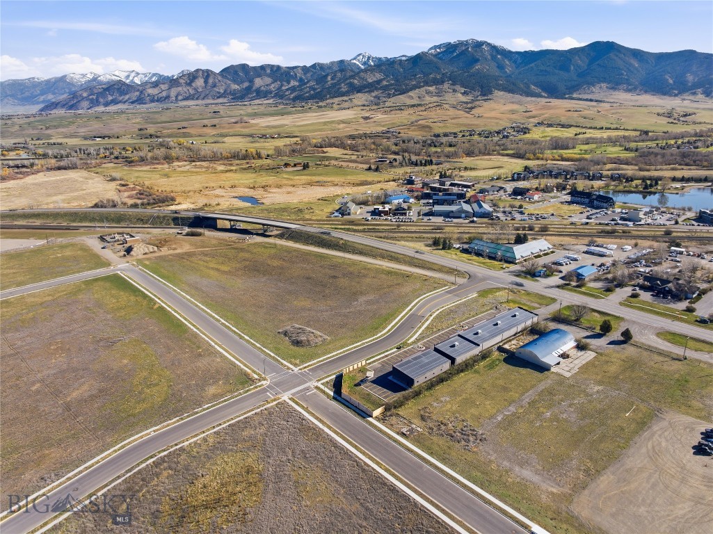 2777 N 7th Avenue, Bozeman MT 59715