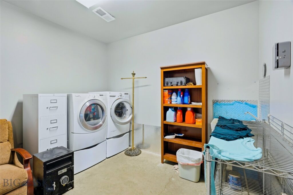 2777 N 7th Avenue, Bozeman MT 59715