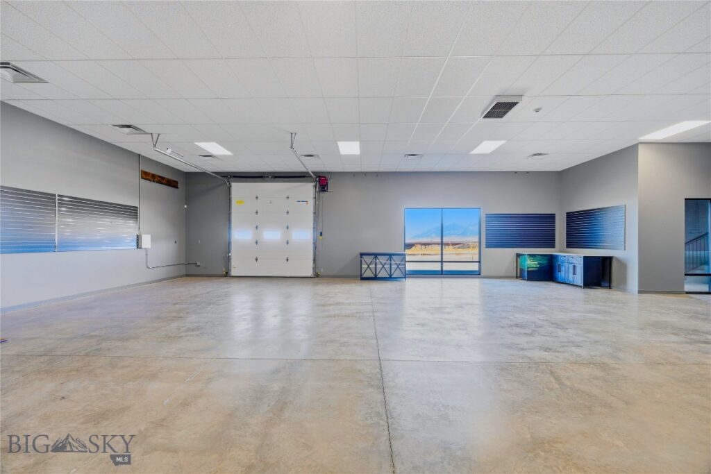 2777 N 7th Avenue, Bozeman MT 59715