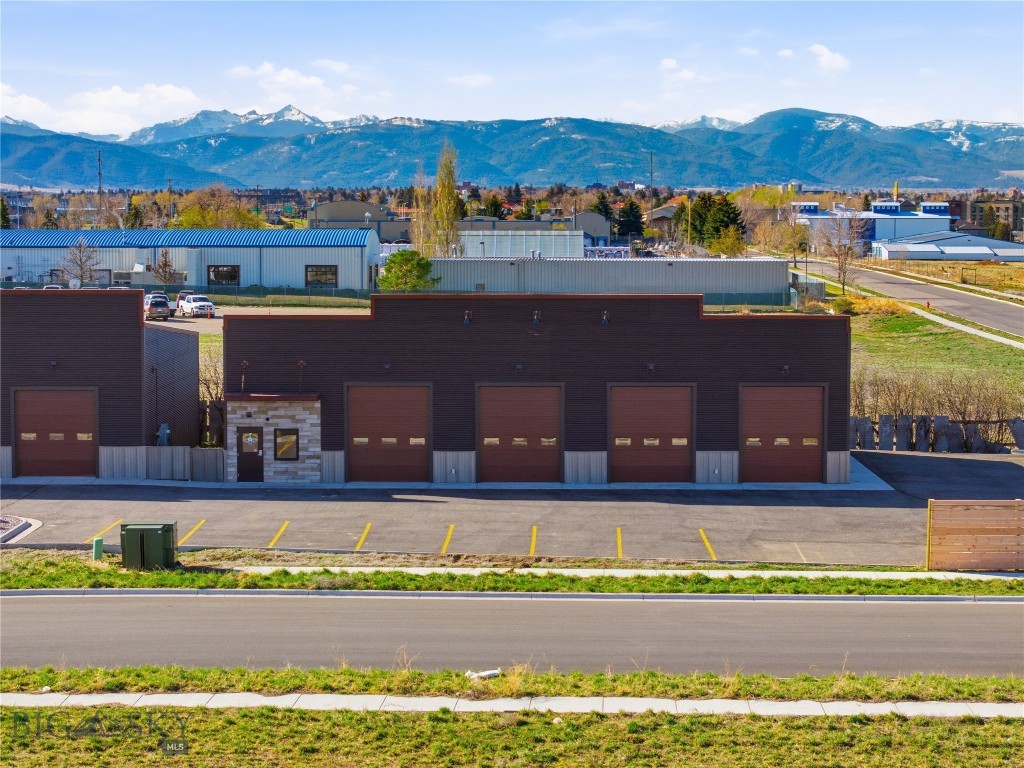 2777 N 7th Avenue, Bozeman MT 59715