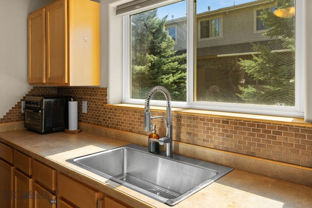 2942 Warbler Way, Bozeman MT 59718