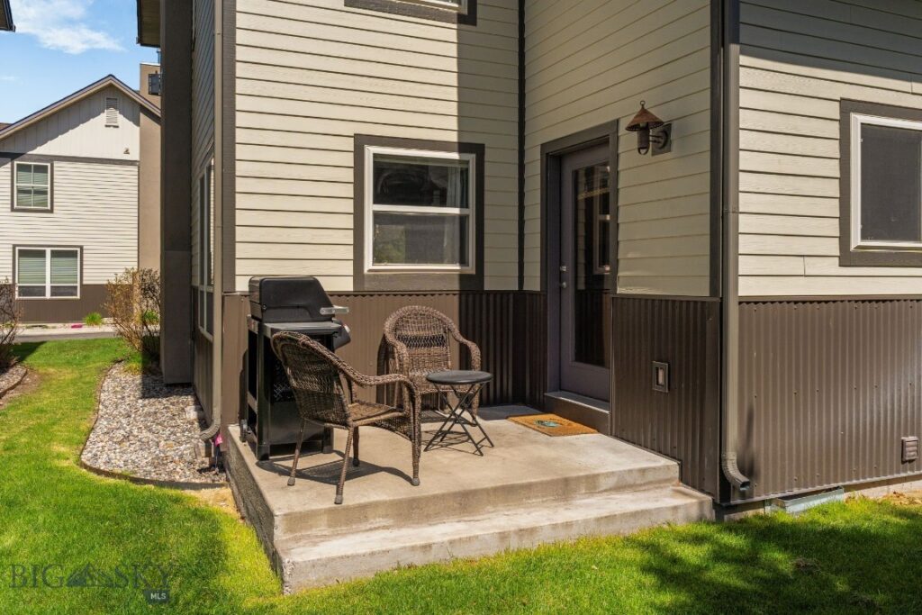 2942 Warbler Way, Bozeman MT 59718
