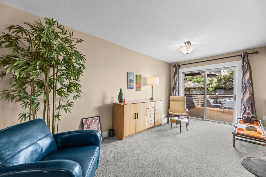 1657 S Black Avenue, Bozeman MT 59715