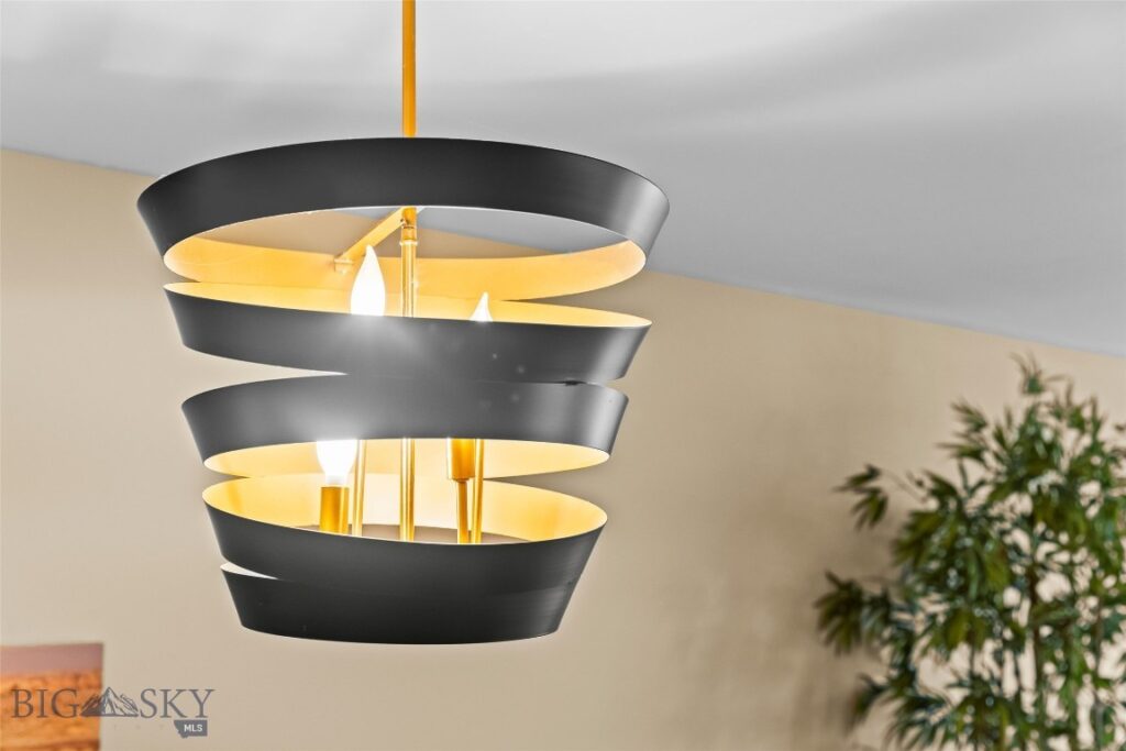 1657 S Black Avenue, Bozeman MT 59715