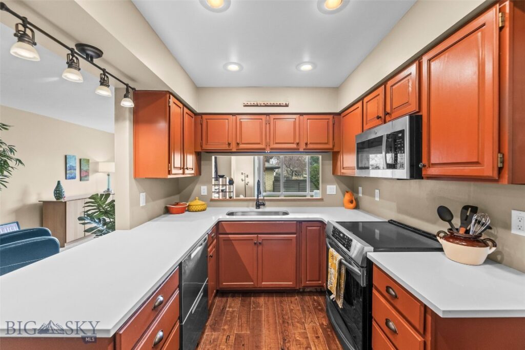 1657 S Black Avenue, Bozeman MT 59715