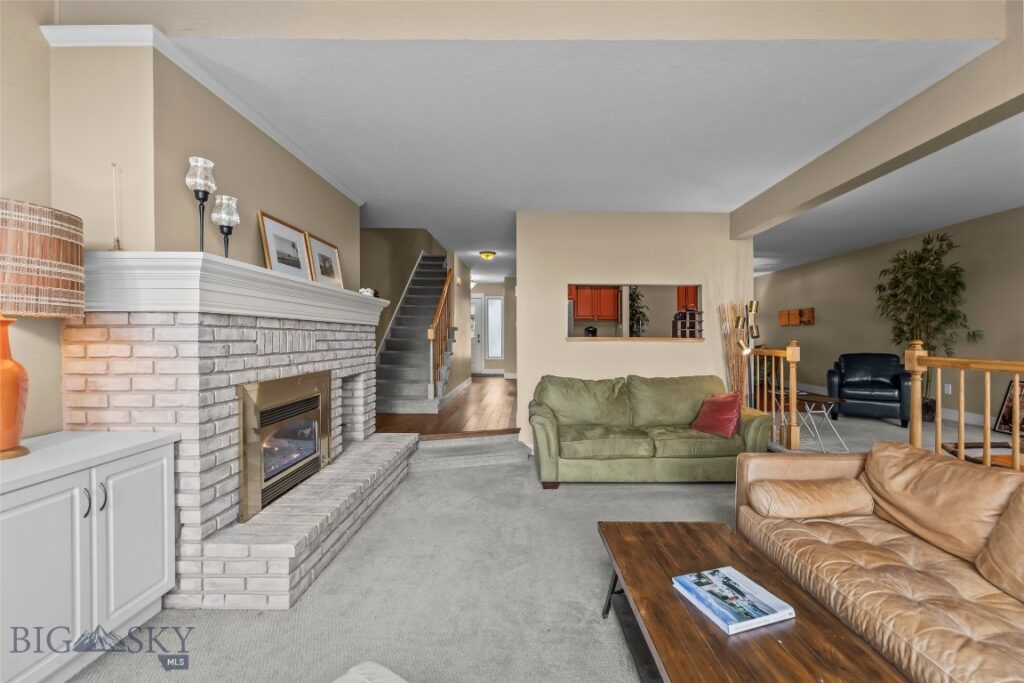 1657 S Black Avenue, Bozeman MT 59715