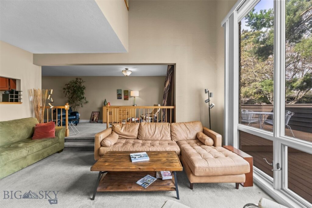 1657 S Black Avenue, Bozeman MT 59715