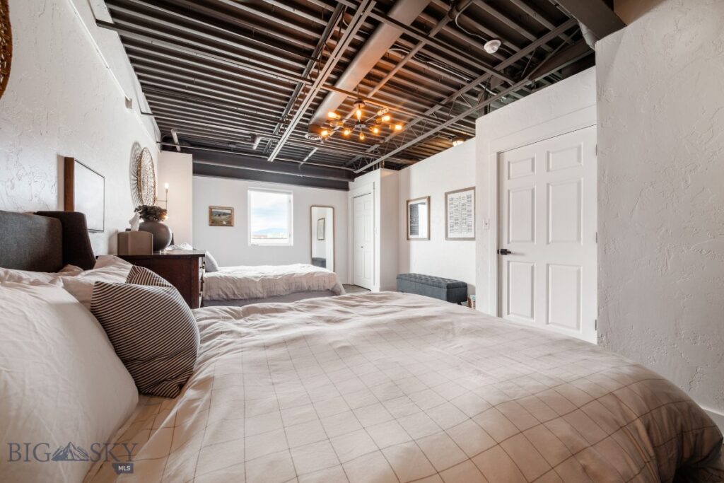 3701 Trakker Trail, Bozeman MT 59718