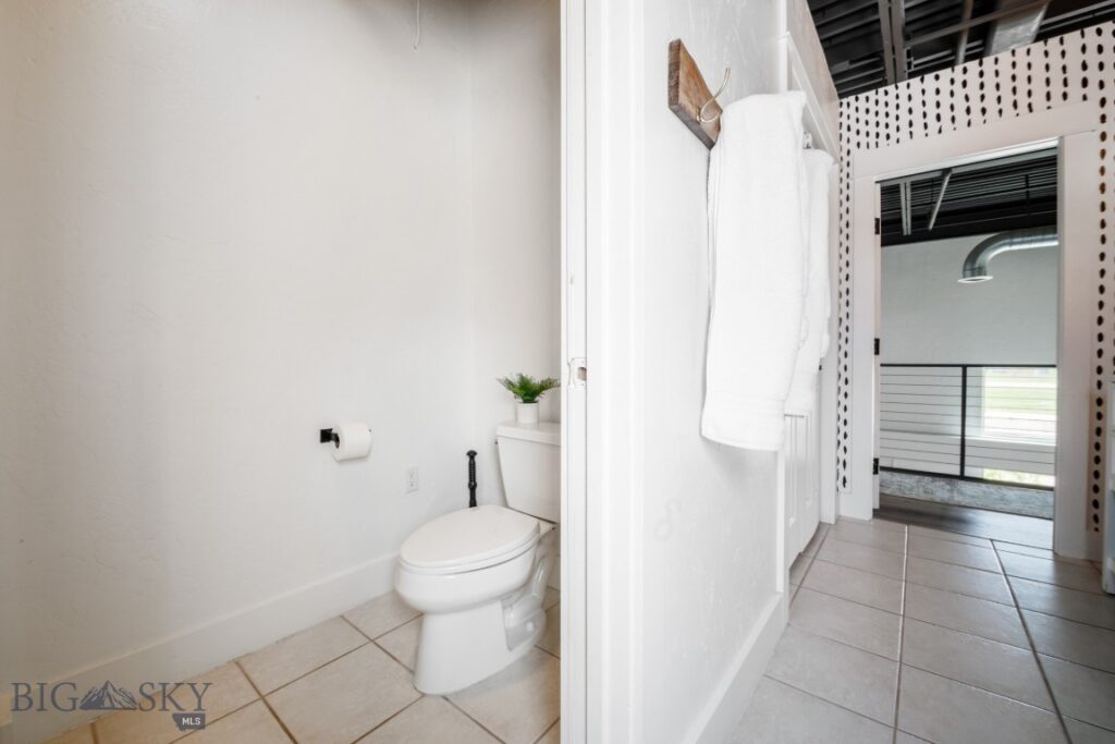 3701 Trakker Trail, Bozeman MT 59718