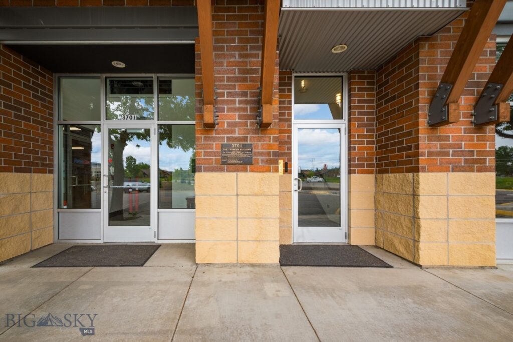 3701 Trakker Trail, Bozeman MT 59718