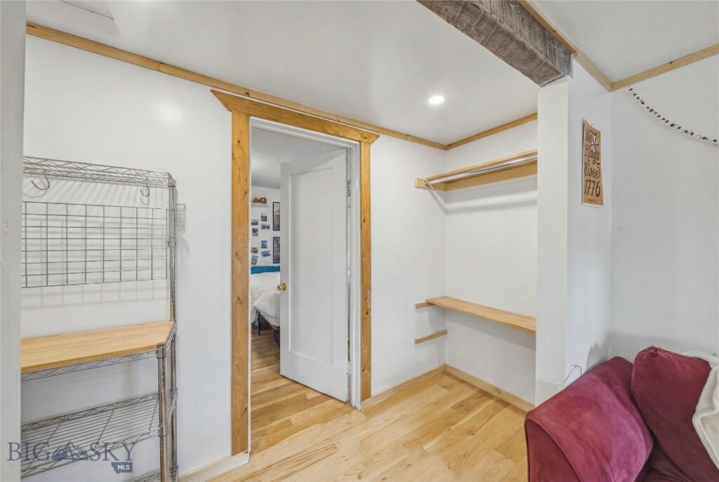 407 S 10th Avenue, Bozeman MT 59715