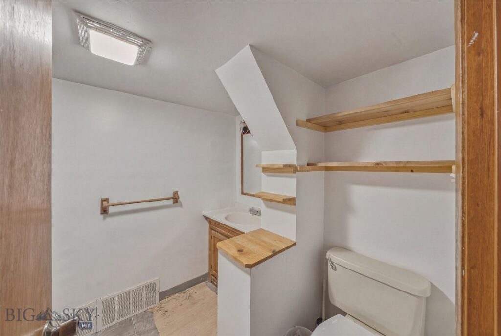 407 S 10th Avenue, Bozeman MT 59715