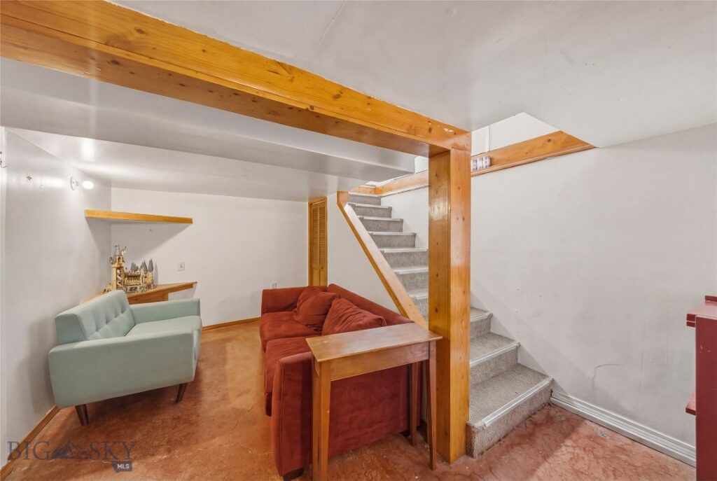 407 S 10th Avenue, Bozeman MT 59715