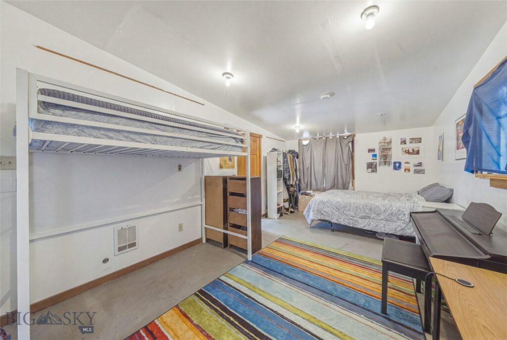 407 S 10th Avenue, Bozeman MT 59715