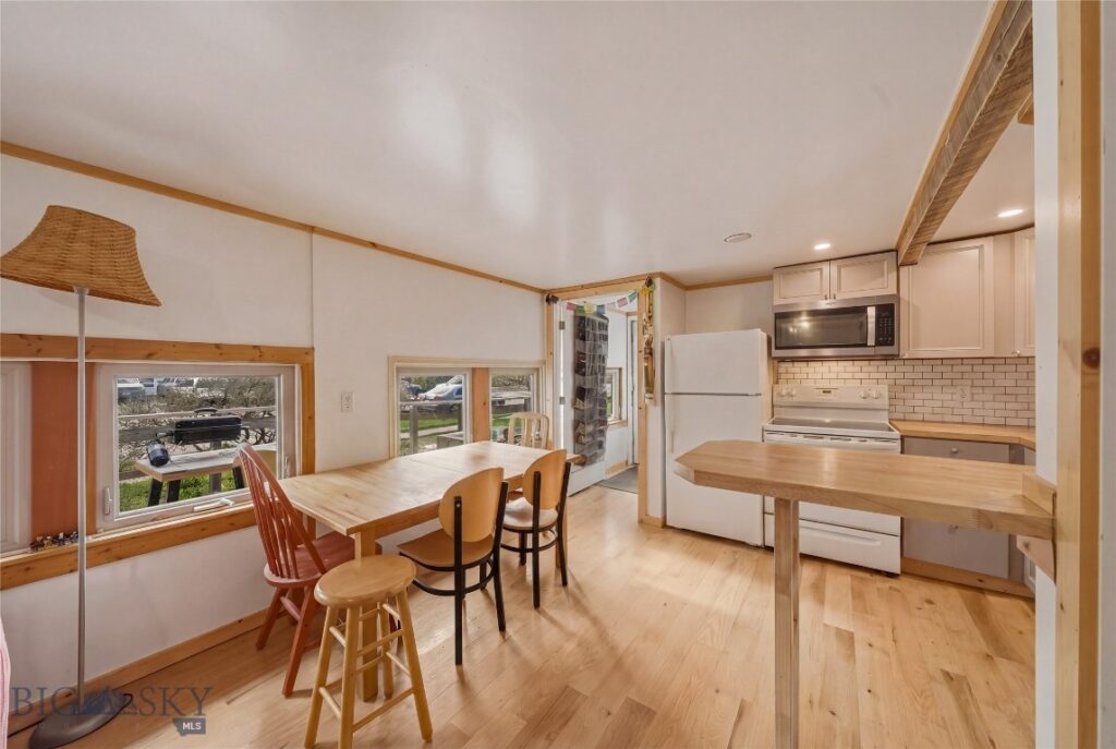 407 S 10th Avenue, Bozeman MT 59715