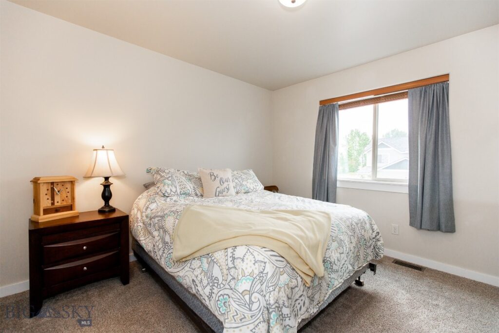86 Tail Feather, Bozeman MT 59718