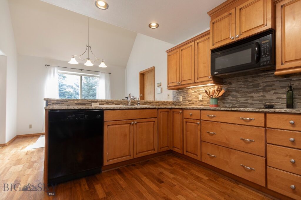 308 N 23rd, Bozeman MT 59718