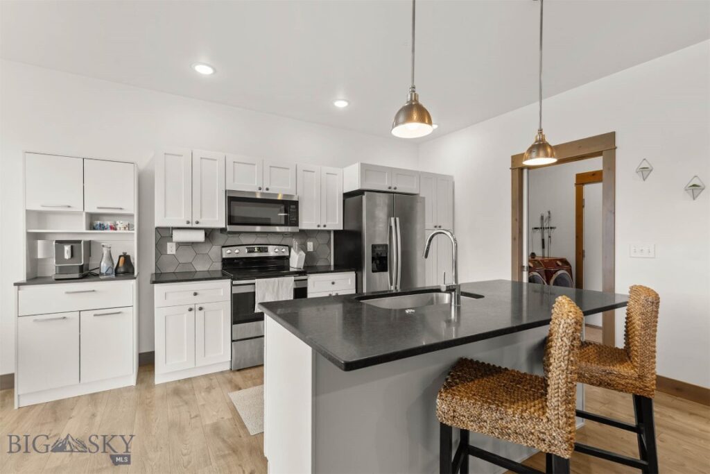 1012 Cassandra Lane, Bozeman MT 59718