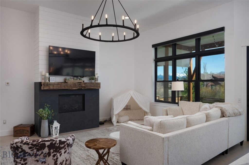 1956 Vaquero Parkway, Bozeman MT 59718