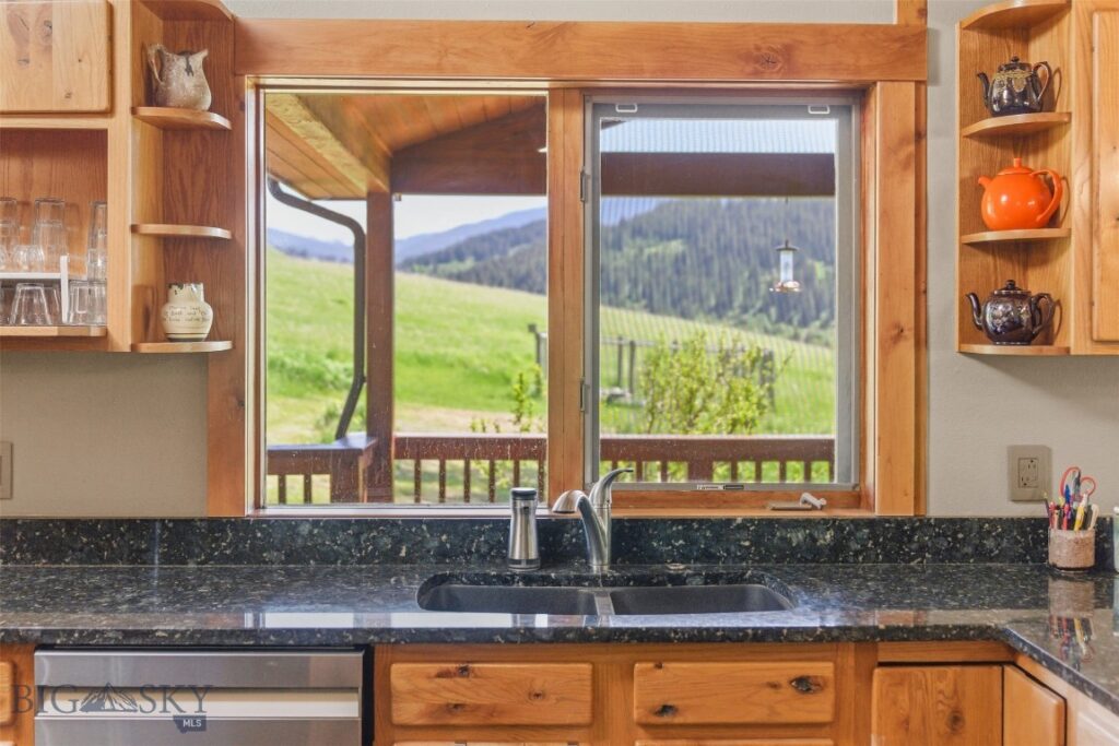 761 Sunny Bear Road, Bozeman MT 59715