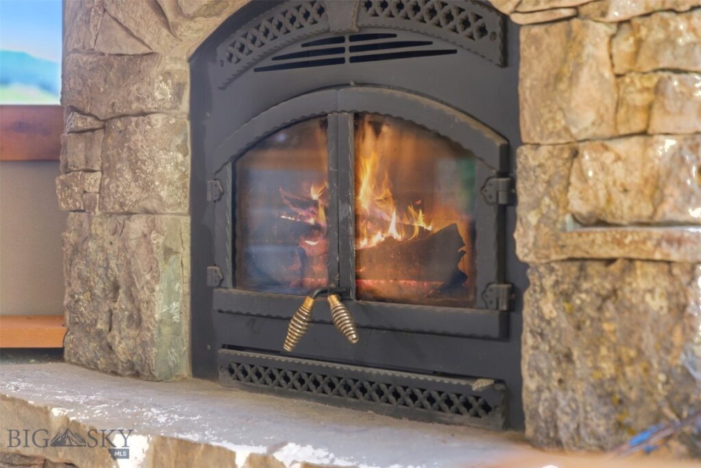 761 Sunny Bear Road, Bozeman MT 59715