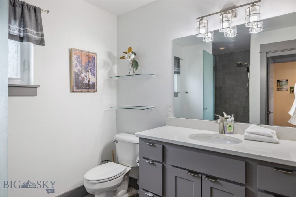 26 Locomotive Loop, Bozeman MT 59718