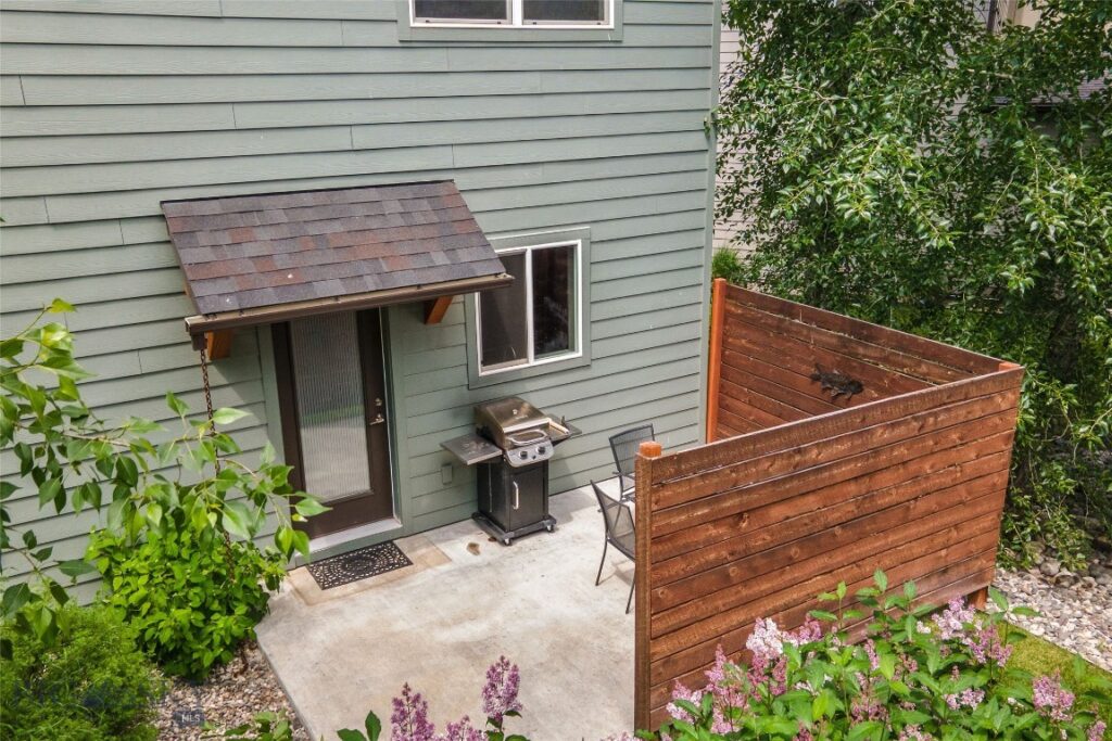 26 Locomotive Loop, Bozeman MT 59718