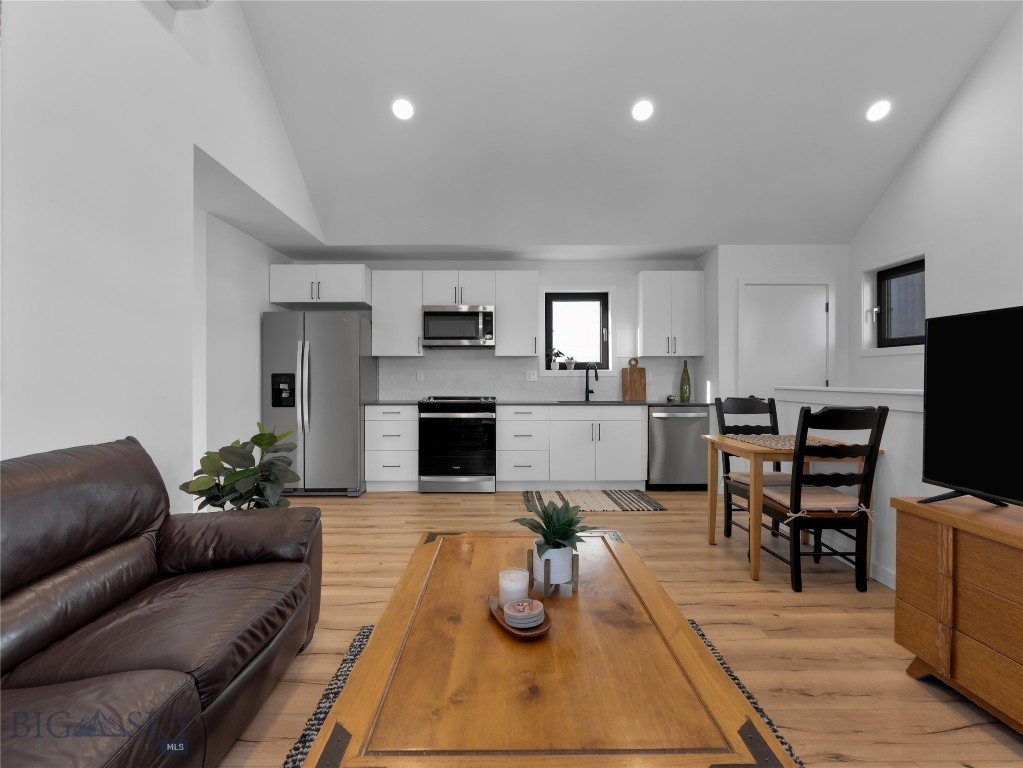 2842 Tierra Lane, Bozeman MT 59718
