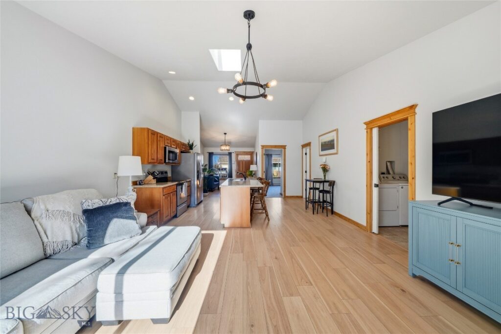145 Talon Way, Bozeman MT 59718