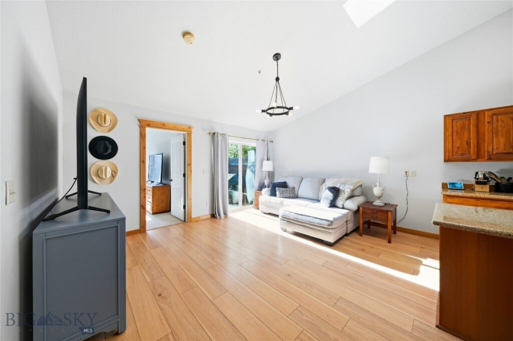 145 Talon Way, Bozeman MT 59718