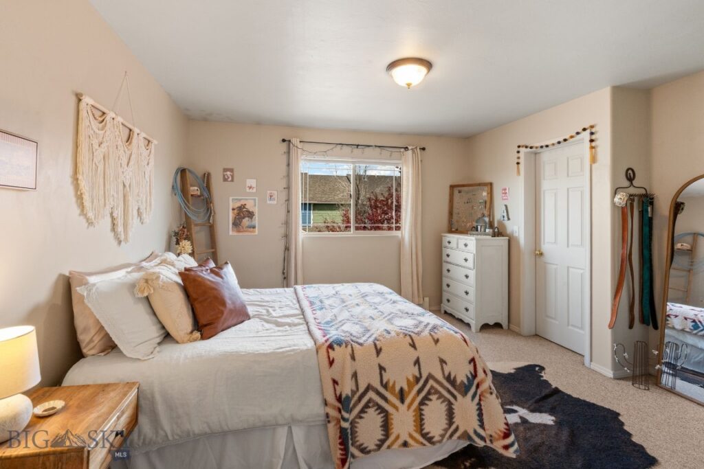 515 Michael Grove Avenue, Bozeman MT 59718