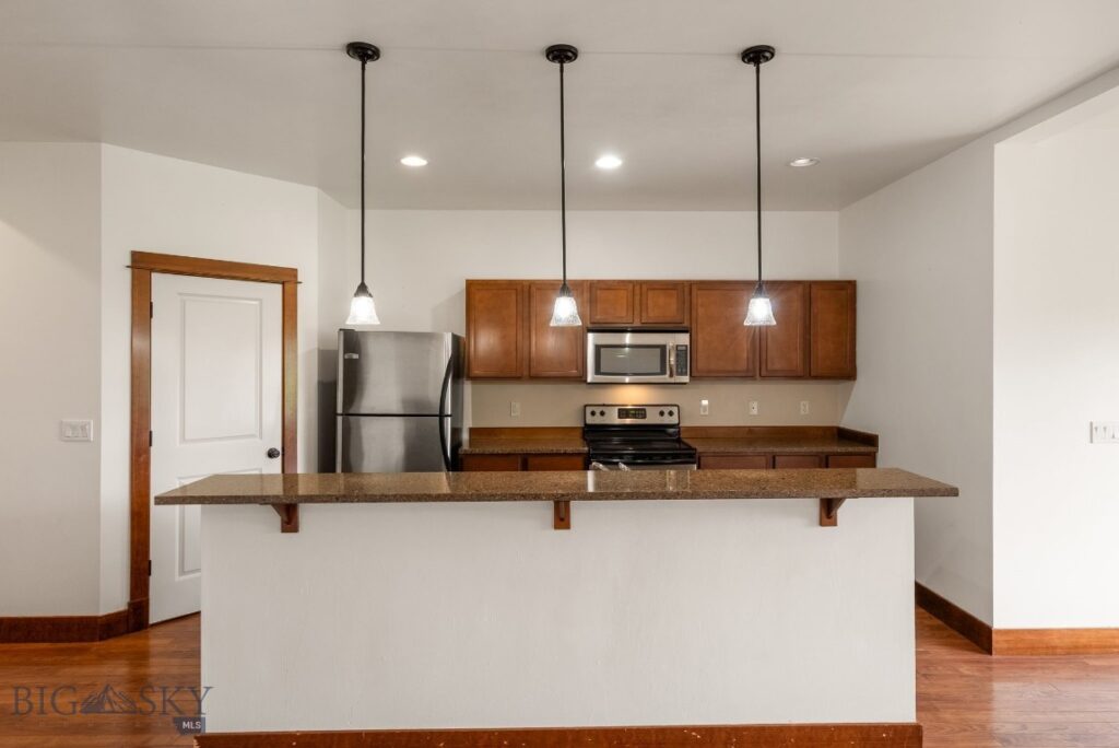 812 Rosa, Bozeman MT 59718