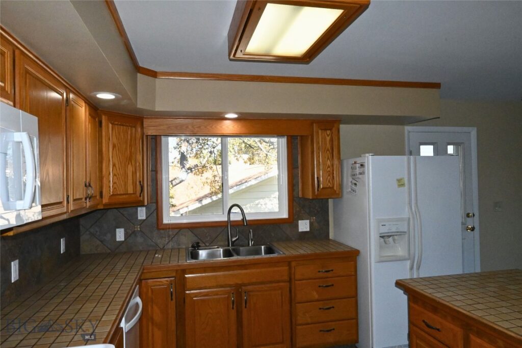 15 Hill Street, Bozeman MT 59715