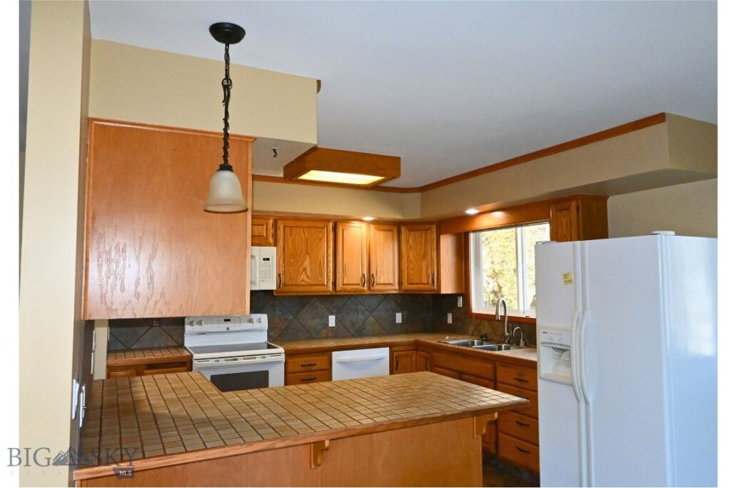 15 Hill Street, Bozeman MT 59715