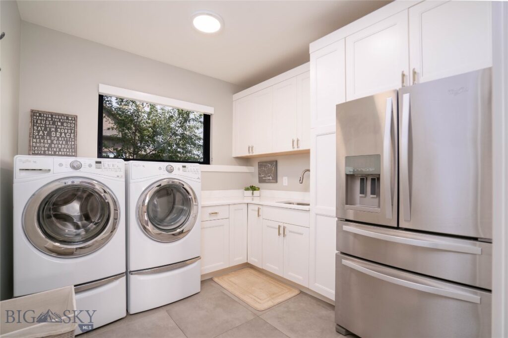 28 Defender Lane, Bozeman MT 59718