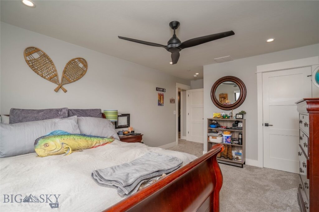 28 Defender Lane, Bozeman MT 59718