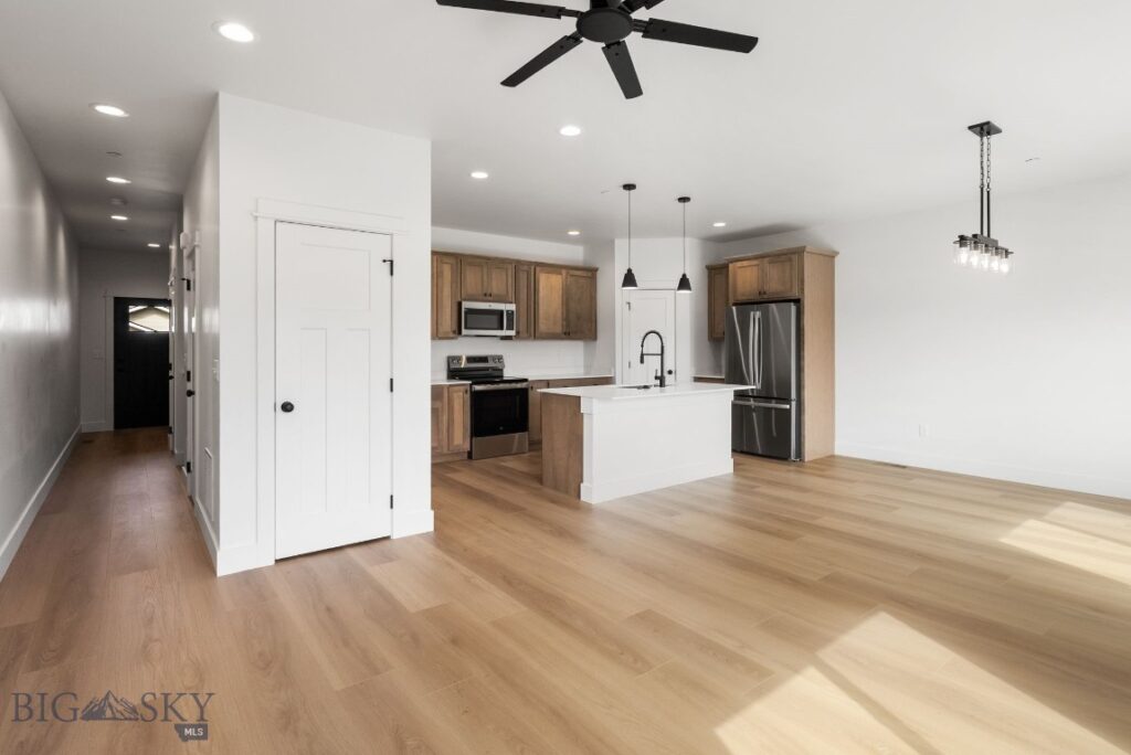 100 Bow Perch Lane, Bozeman MT 59718