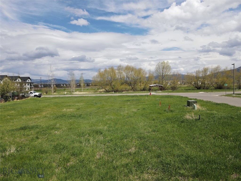 2023 Jacobs Street, Bozeman MT 59715