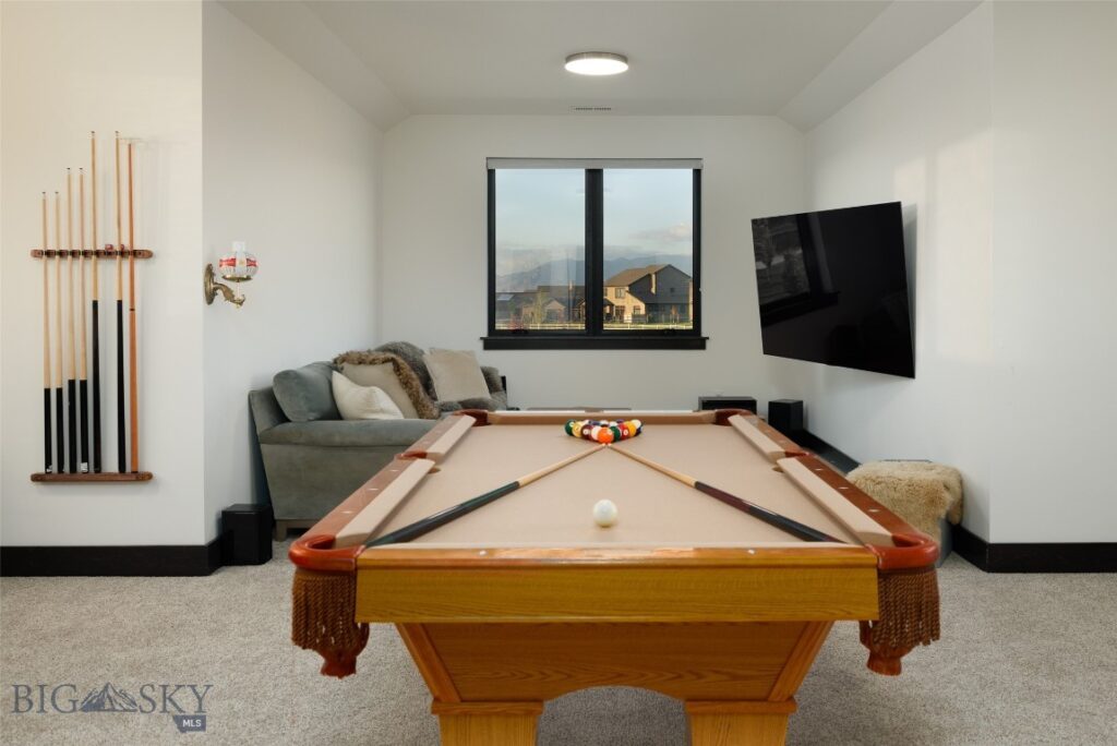 197 White Horse Loop, Bozeman MT 59718