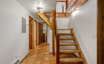 77300 Gallatin Road, Bozeman MT 59718