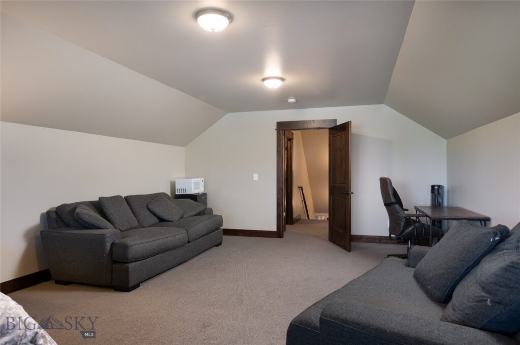 262 Parklands Trail, Bozeman MT 59718