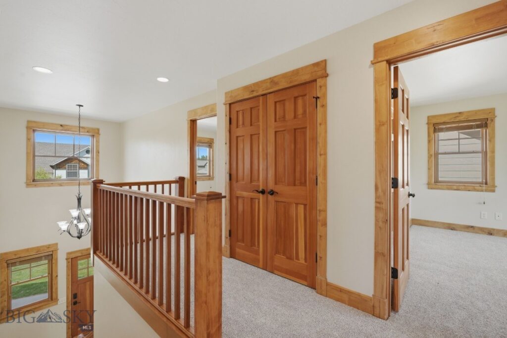 4726 Glenwood Drive, Bozeman MT 59718