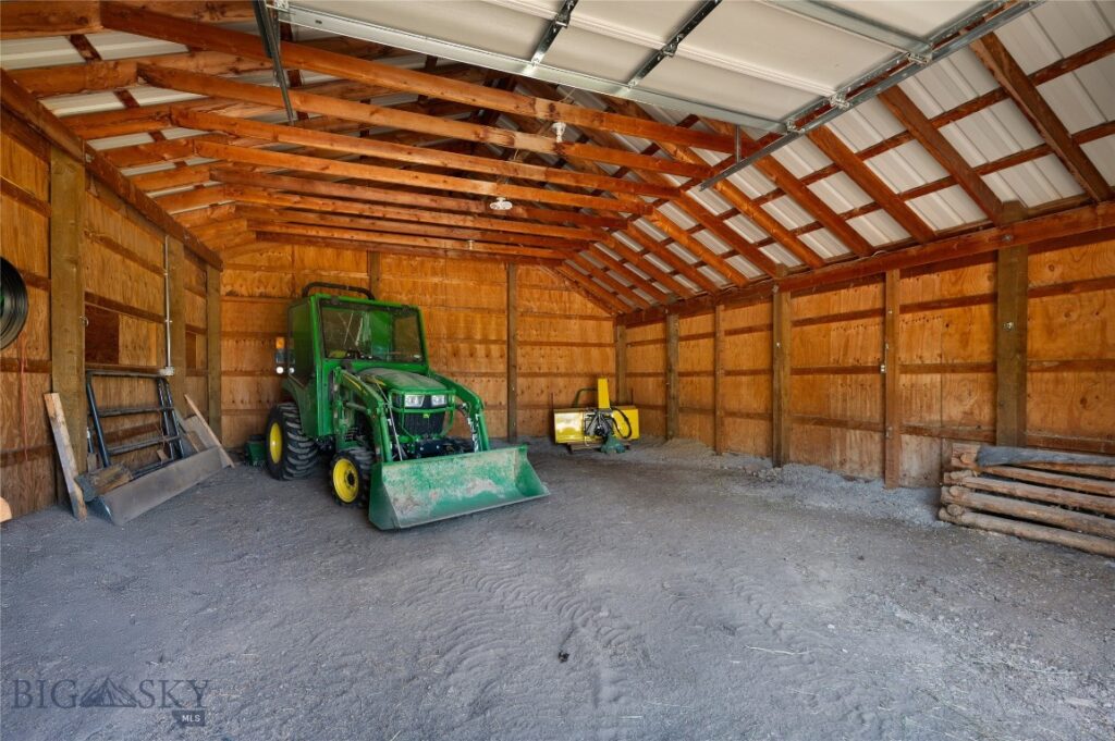185 Peak Road, Bozeman MT 59715