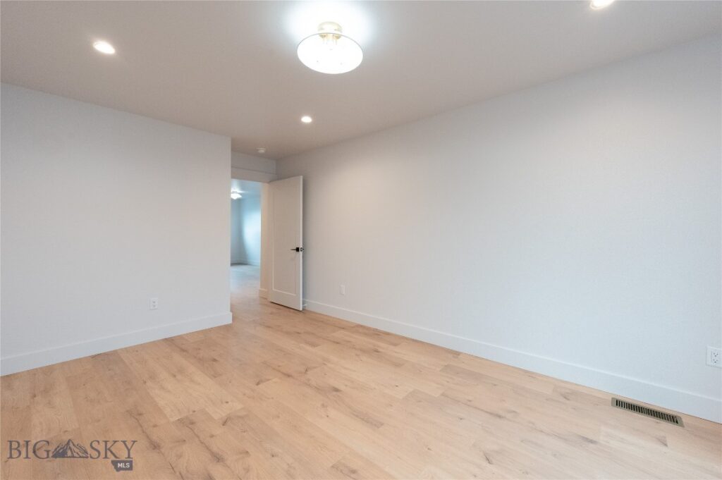 1220 Flanders Creek Avenue, Bozeman MT 59718