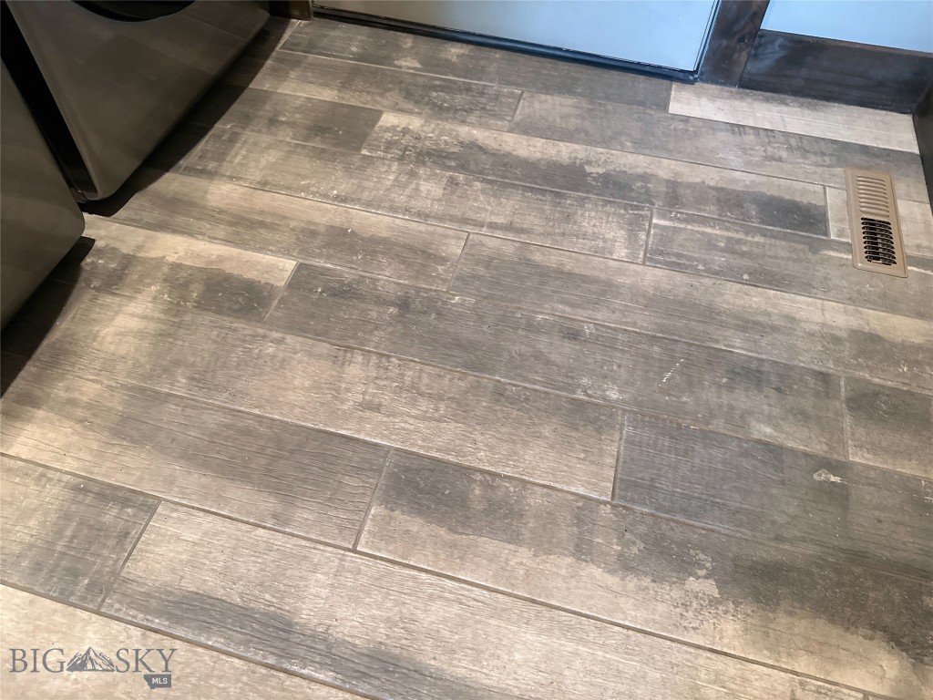 3576 Lolo, Bozeman MT 59718