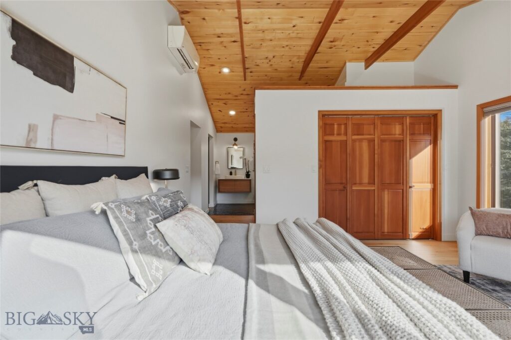 7102 Bristol Lane, Bozeman MT 59715