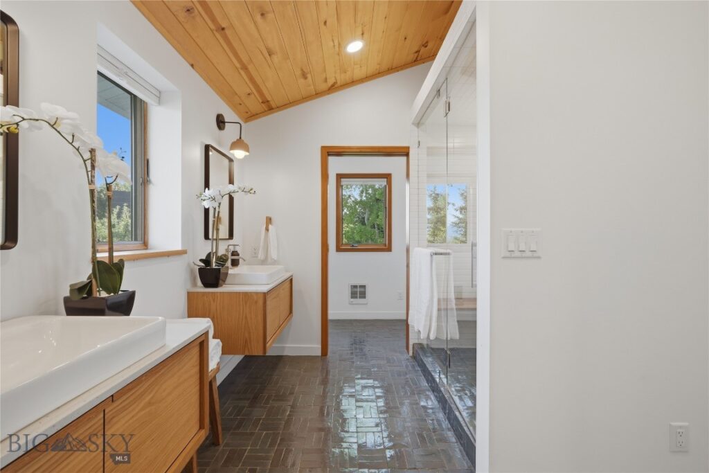 7102 Bristol Lane, Bozeman MT 59715