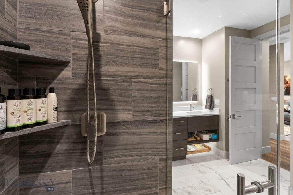 496 Black Bull, Bozeman MT 59718