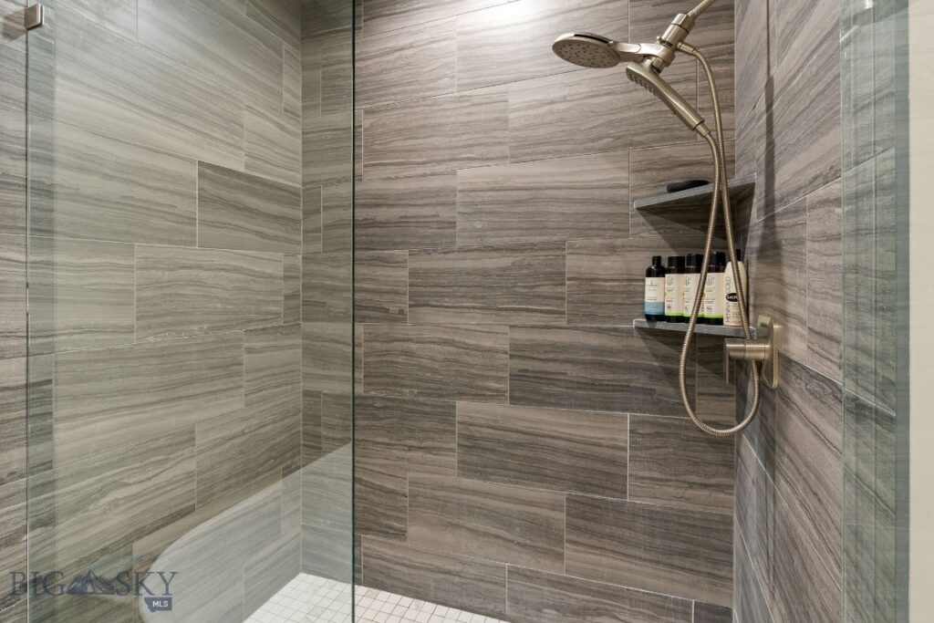 496 Black Bull, Bozeman MT 59718