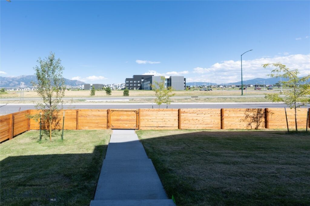 1220 Flanders Creek Avenue, Bozeman MT 59718